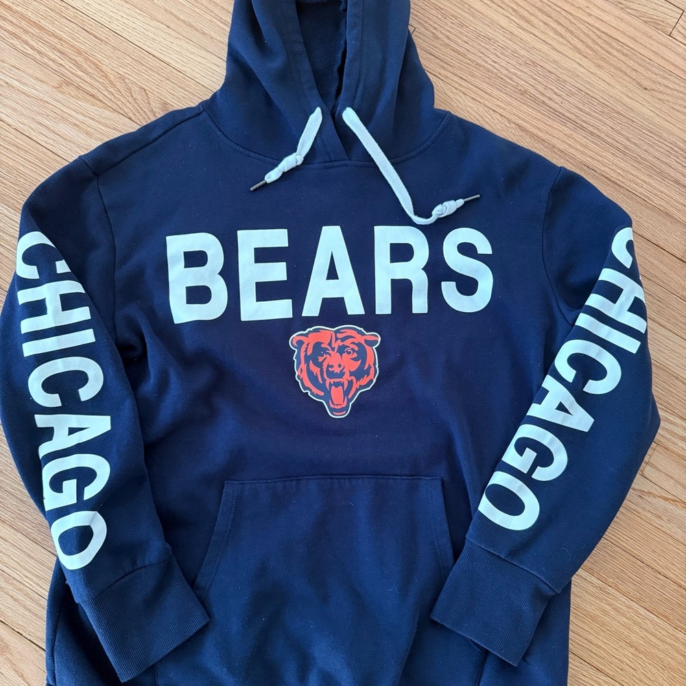 NFL Navy Chicago Bears Blue Hoodie, women’s size Large